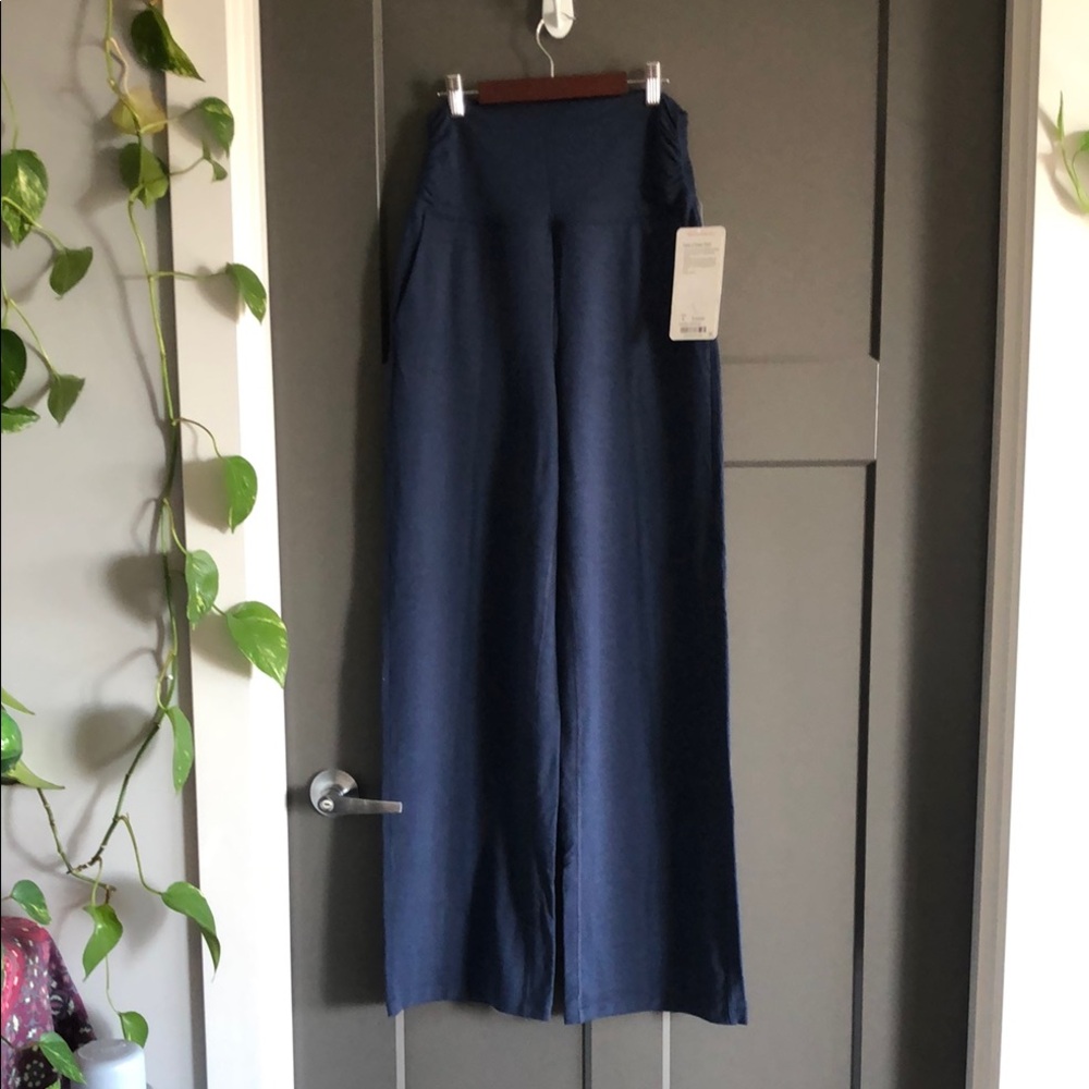 Lululemon Athletica Take it Easy Pant